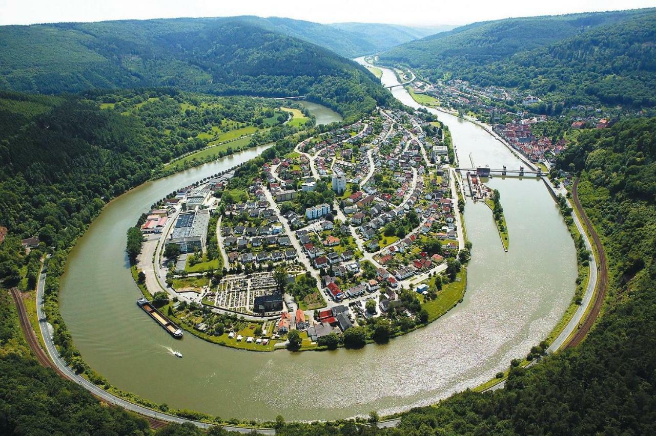 Natur Und Neckarblick Bei Heidelberg Хиршхорн Экстерьер фото